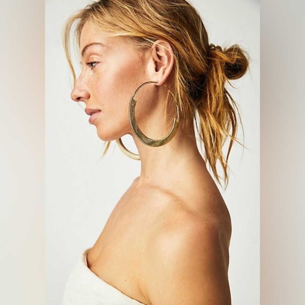 NWT Free People Simply the Best Oversized Hoops